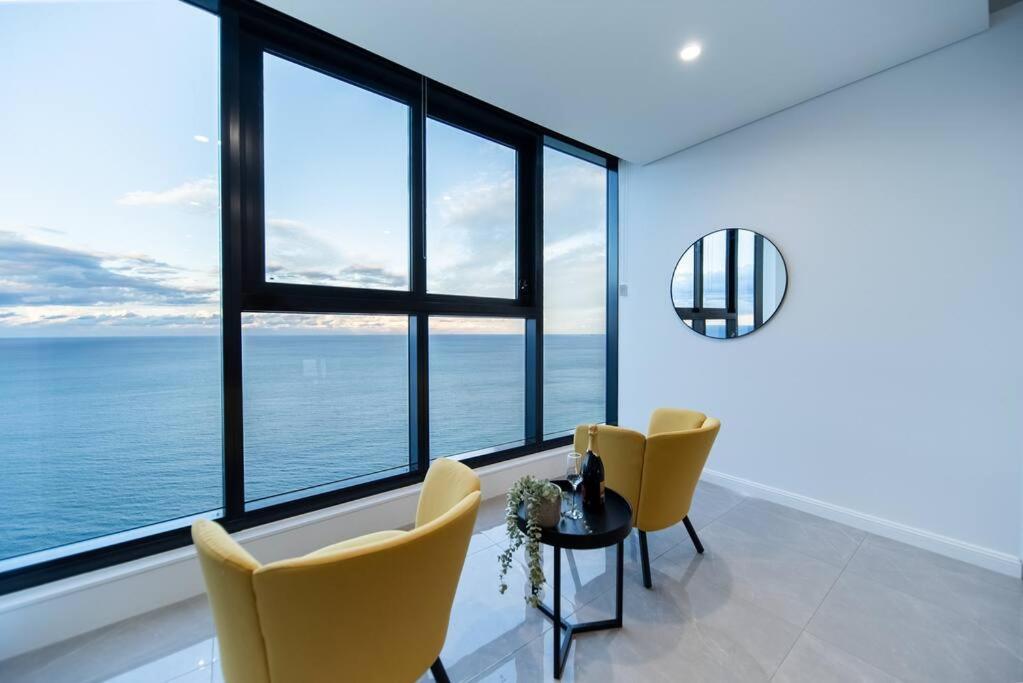 Apartment Sea Fever - Lv 65 Skyhome On Ocean Meriton Gold Coast