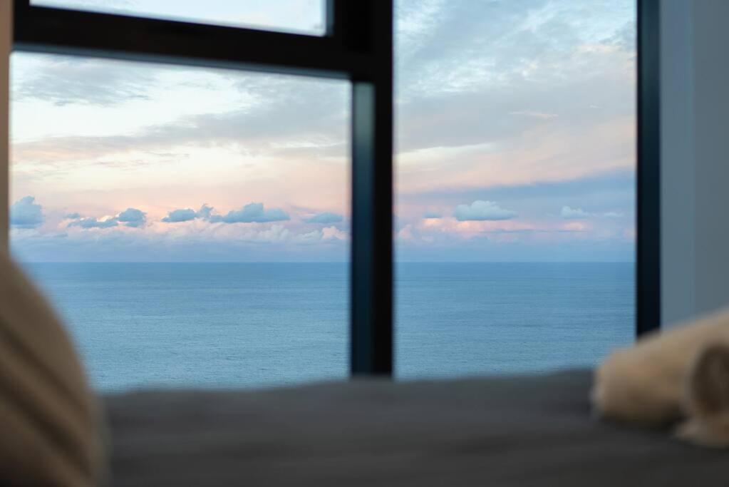 Sea Fever - Lv 65 Skyhome On Ocean Meriton Gold Coast