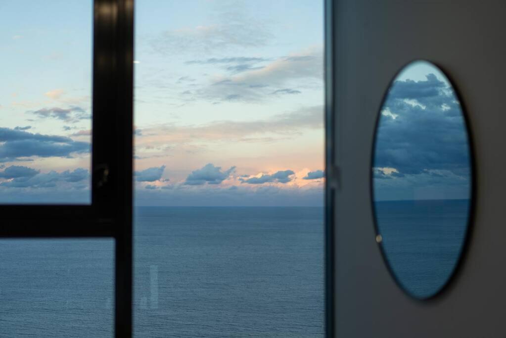 Apartment Sea Fever - Lv 65 Skyhome On Ocean Meriton
